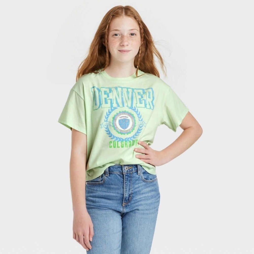 Art Class Girls Graphic Tee Medium 7-8 Denver Colorado Green NWT